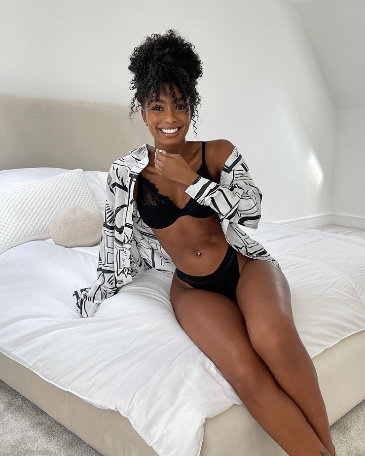 Jourdan Riane