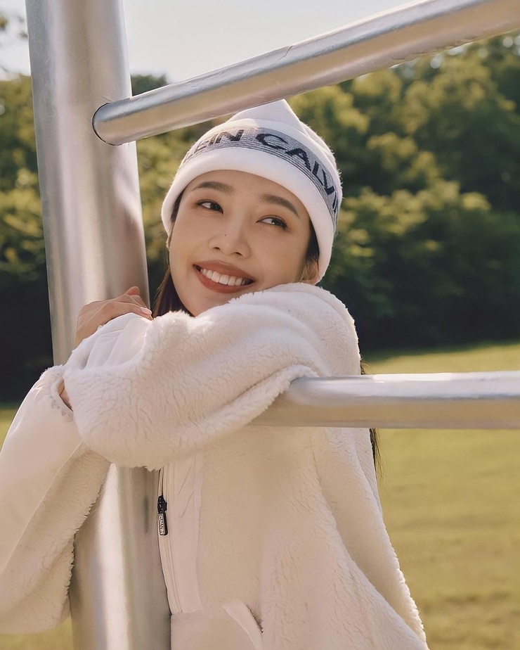 Joy (Park Soo Young)