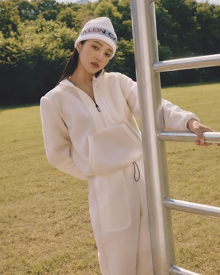 Joy (Park Soo Young)