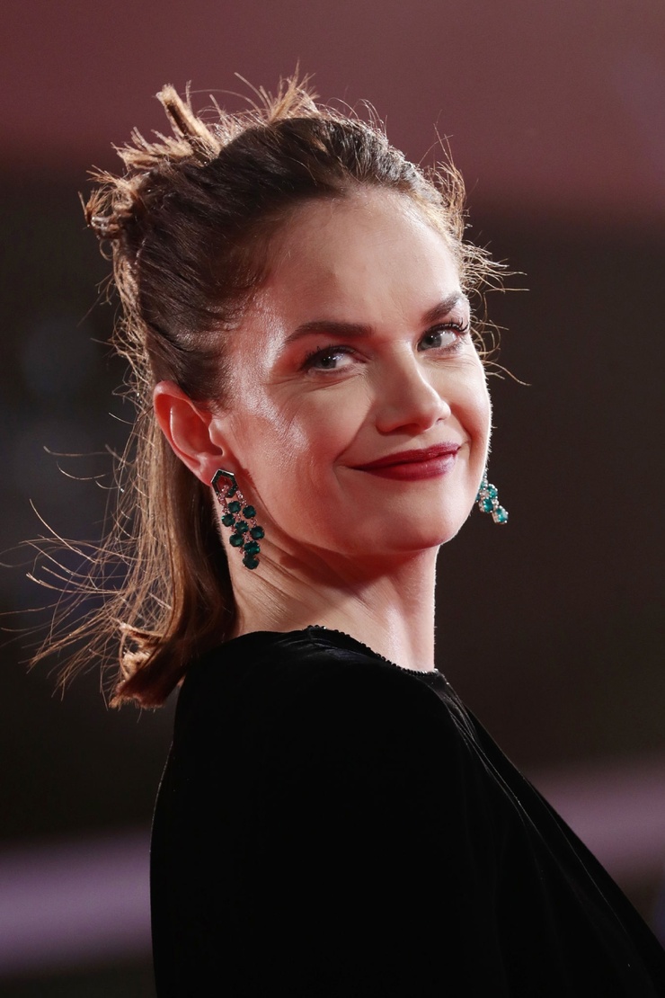 Ruth Wilson Ruth Wilson