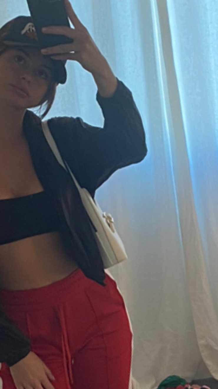 Daniella Beckerman Daniella Beckerman