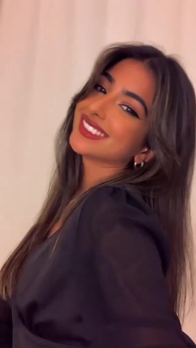 Iffat Marashi