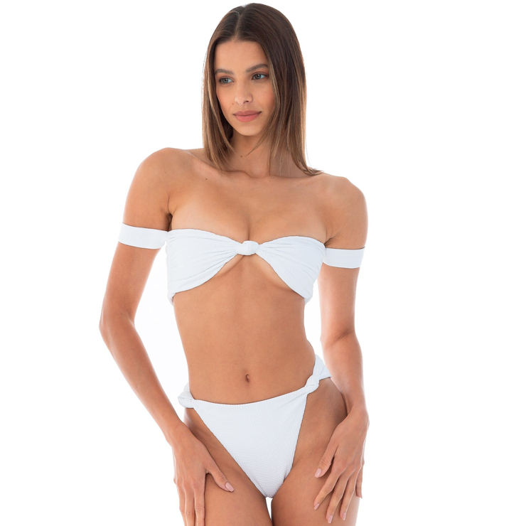 Bruna Lirio Bruna Lirio