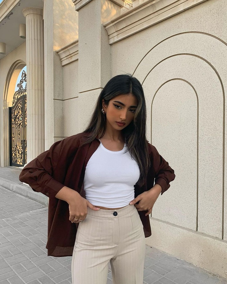 Iffat Marashi
