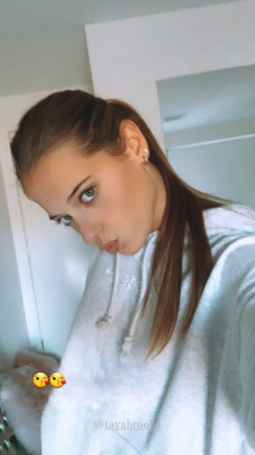 taya brooks
