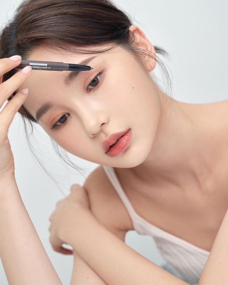 Shin Eun-ji
