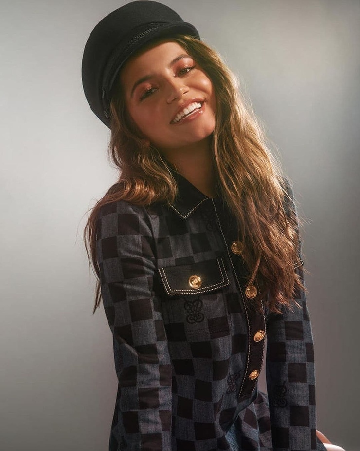 Isabela Moner
