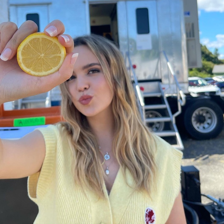 Bailee Madison