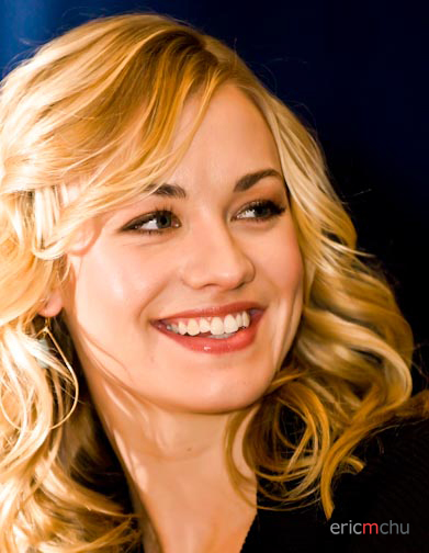 Yvonne Strahovski Yvonne Strahovski