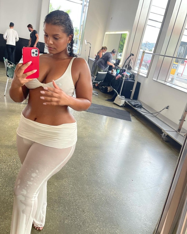 Leslie Sidora