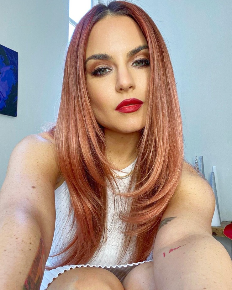 Joanna 'JoJo' Levesque Joanna 'JoJo' Levesque