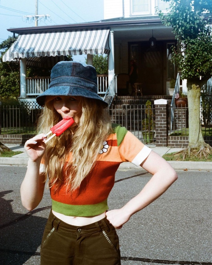 Sabrina Carpenter Sabrina Carpenter