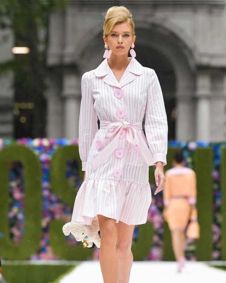 Stella Maxwell