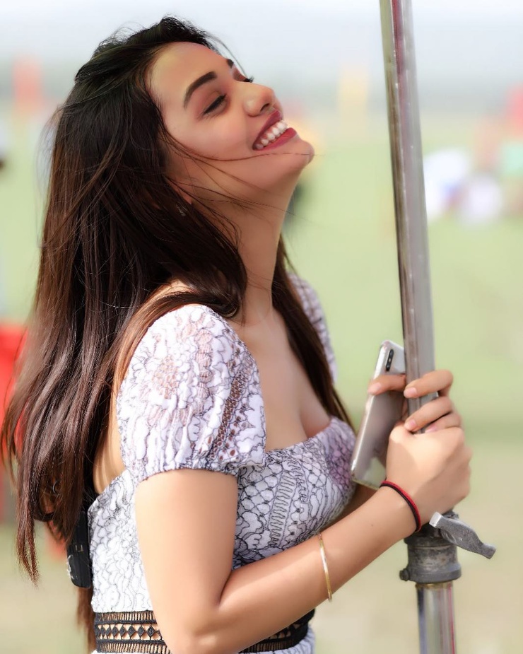 Divya Agarwal