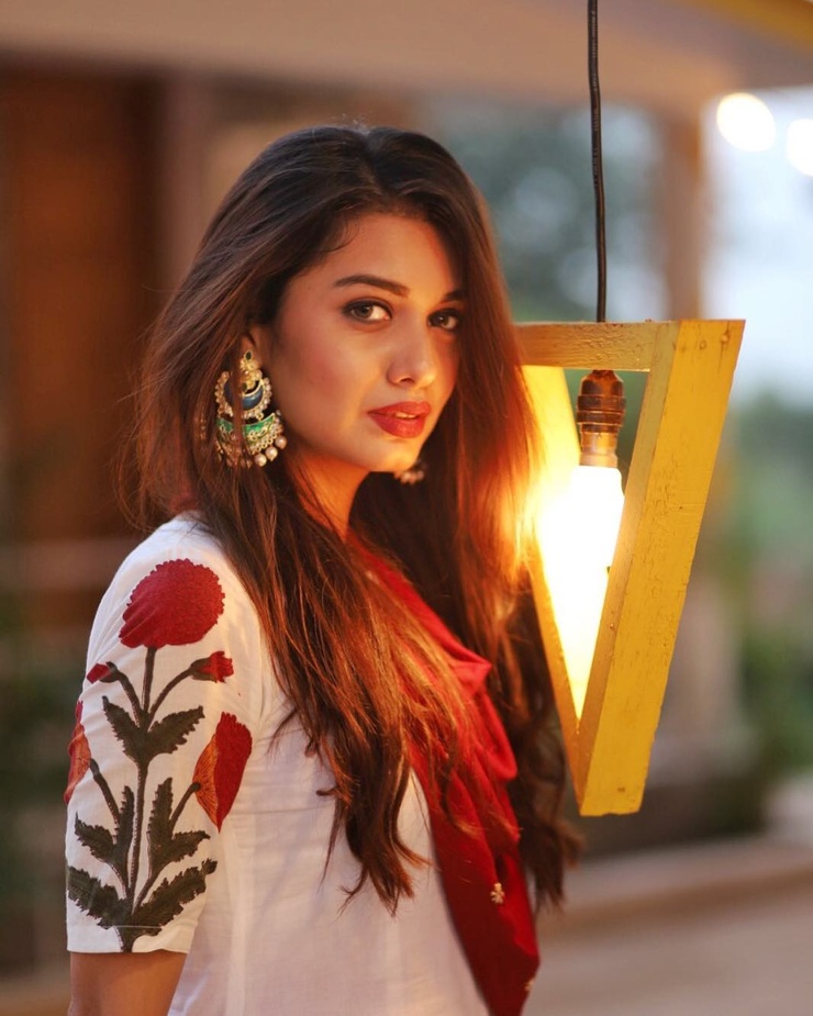 Divya Agarwal