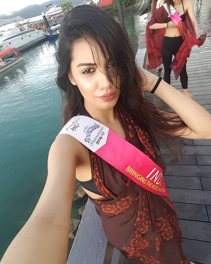 Divya Agarwal