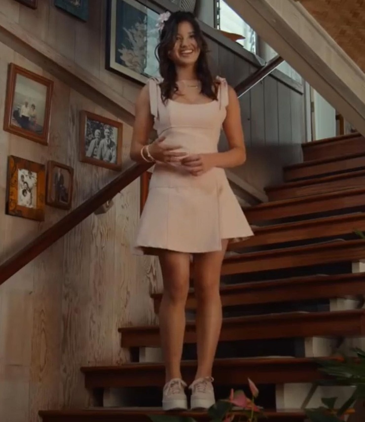 Peyton Elizabeth Lee Peyton Elizabeth Lee
