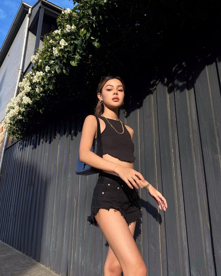 Lily Maymac