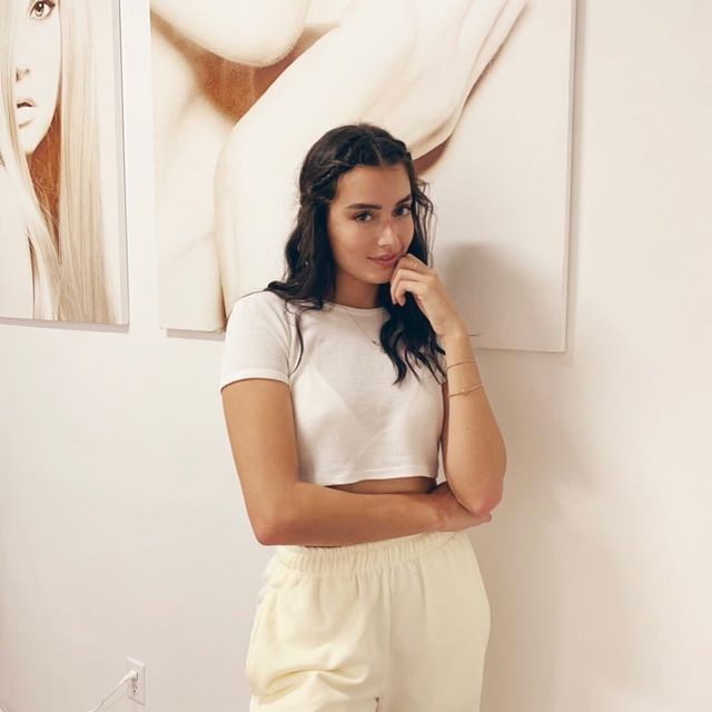 Jessica Clements Jessica Clements