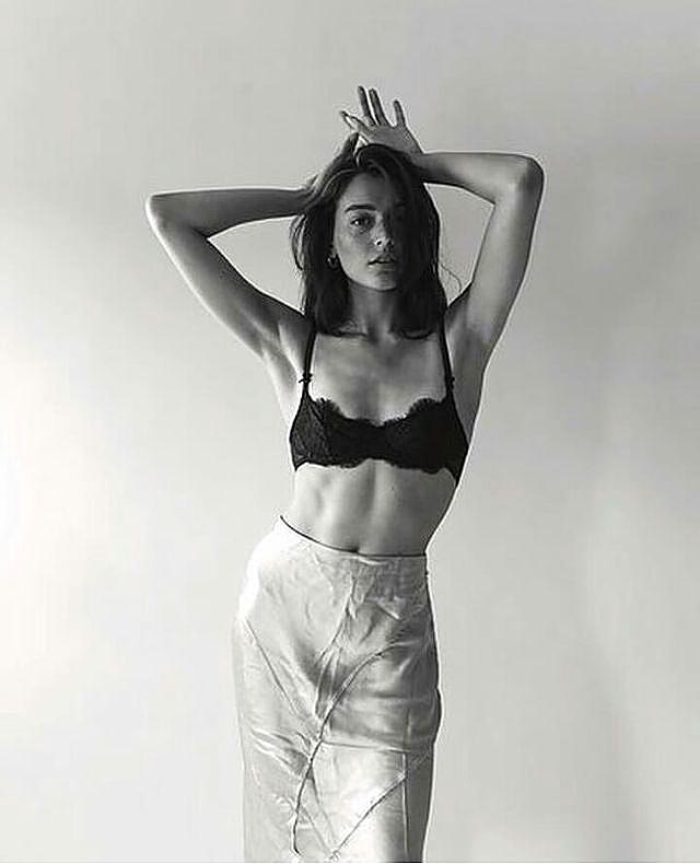Jessica Clements