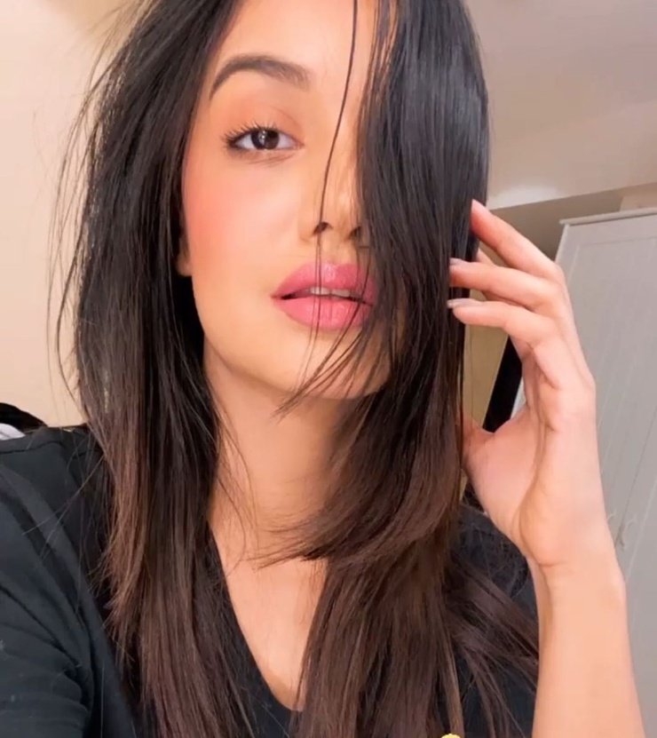 Divya Agarwal