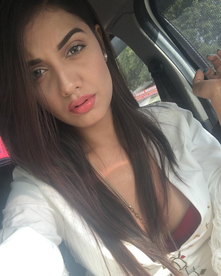 Divya Agarwal