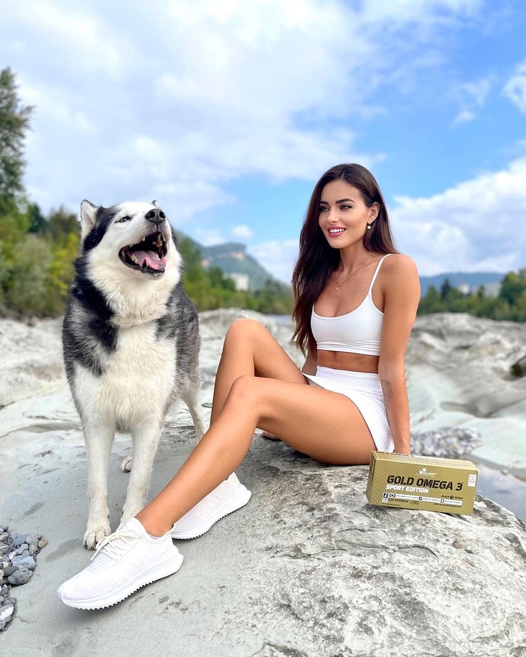 Izabela Ion Izabela Ion