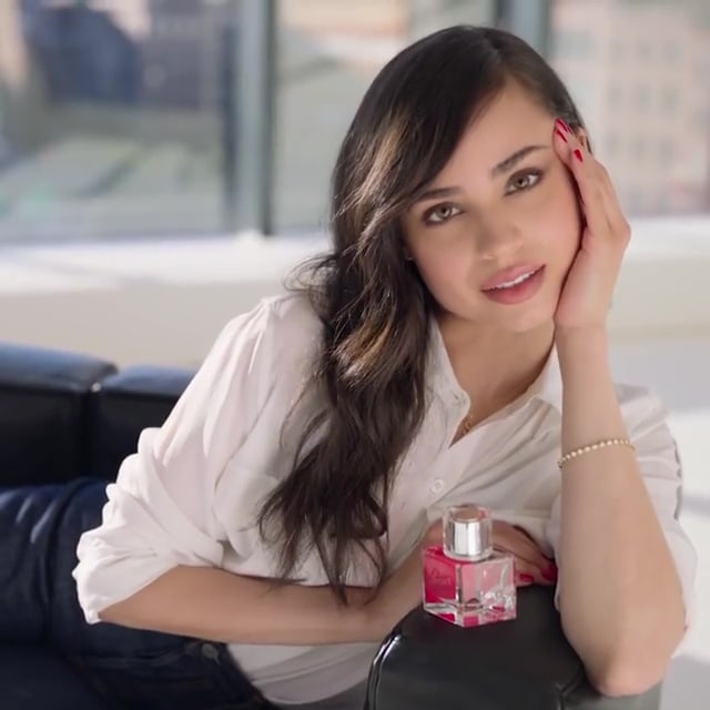Sofia Carson