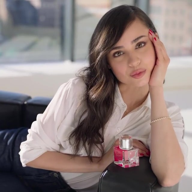 Sofia Carson