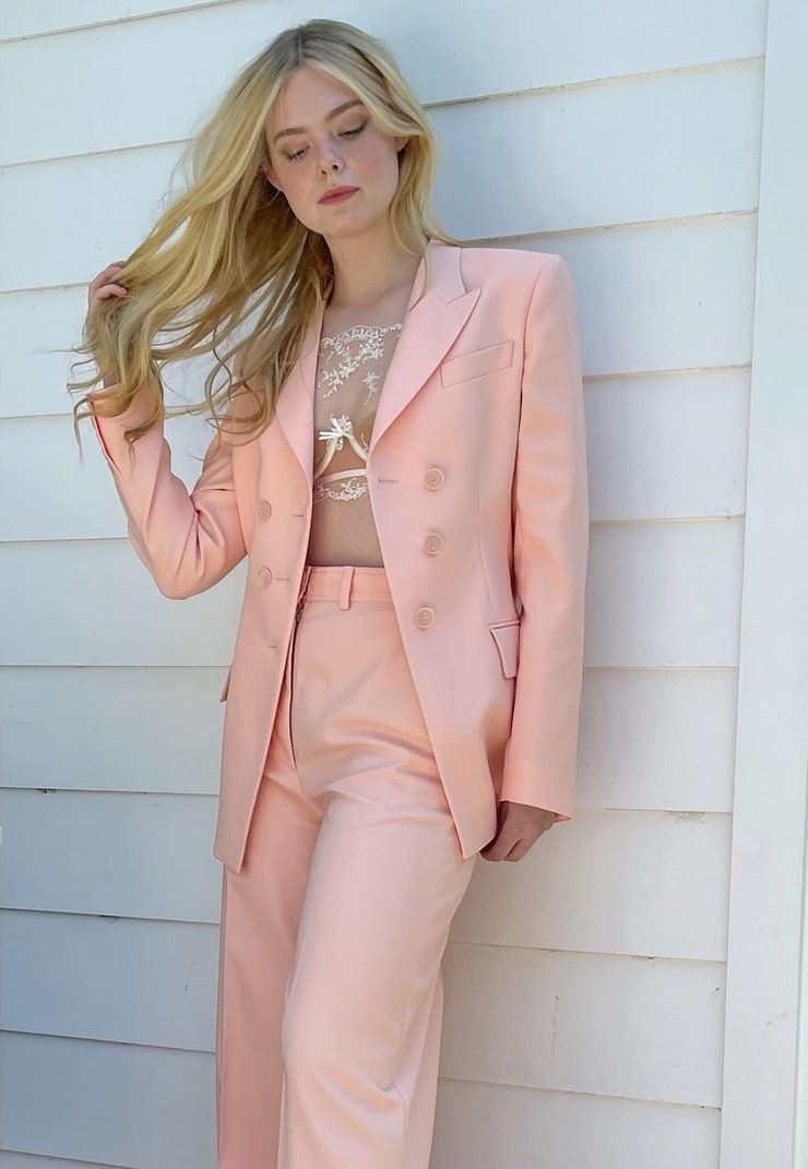 Elle Fanning