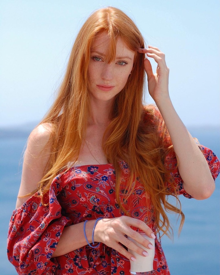 Alina Kovalenko Alina Kovalenko