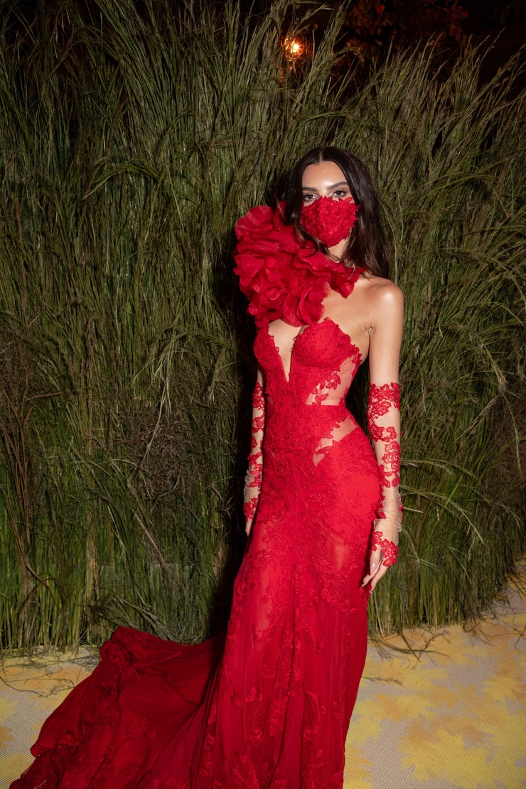 Emily Ratajkowski