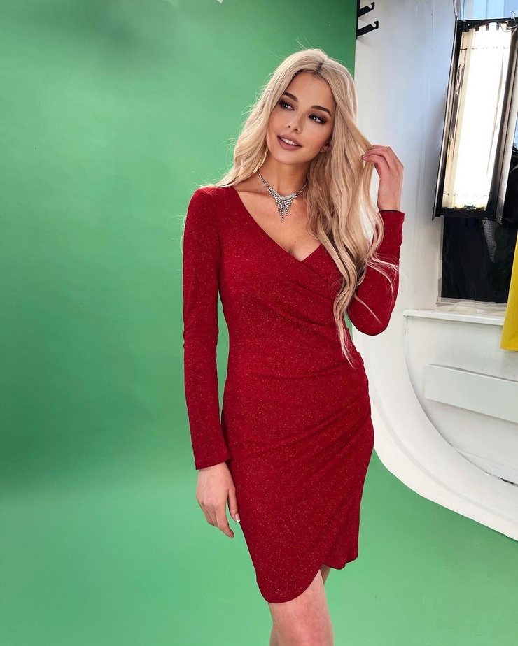 Angelina Aisman Angelina Aisman