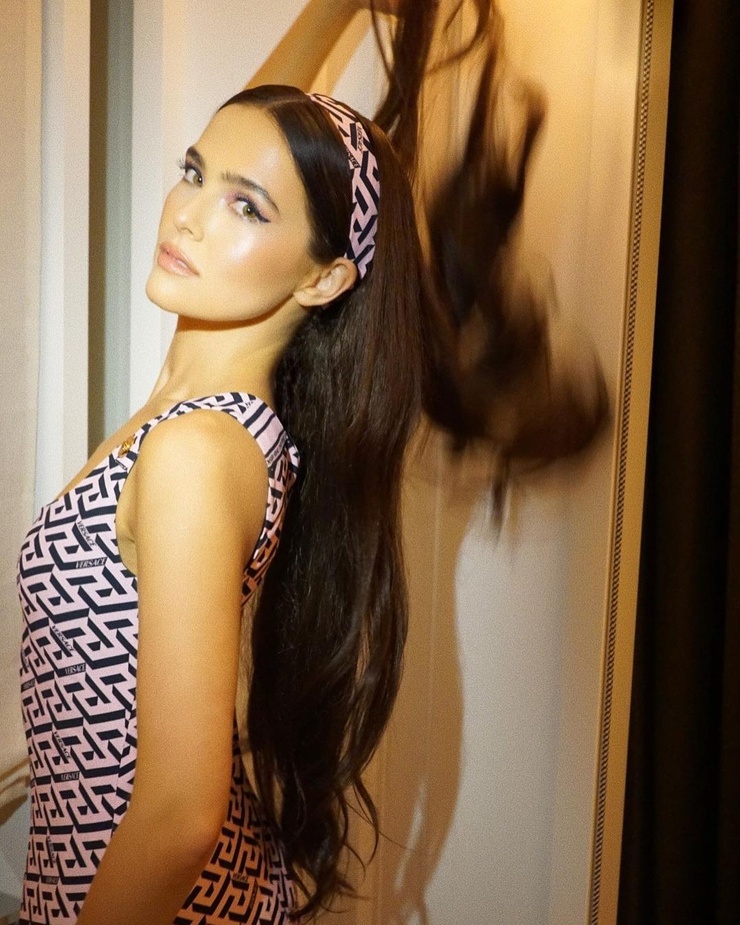 Zoey Deutch Zoey Deutch