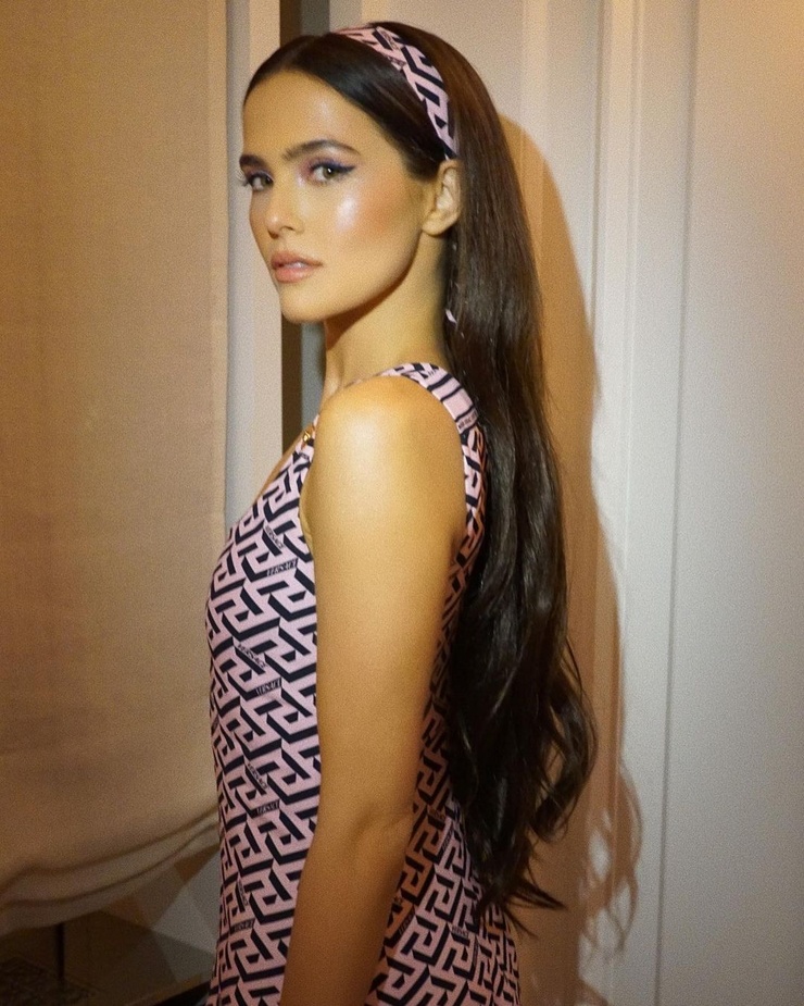Zoey Deutch Zoey Deutch