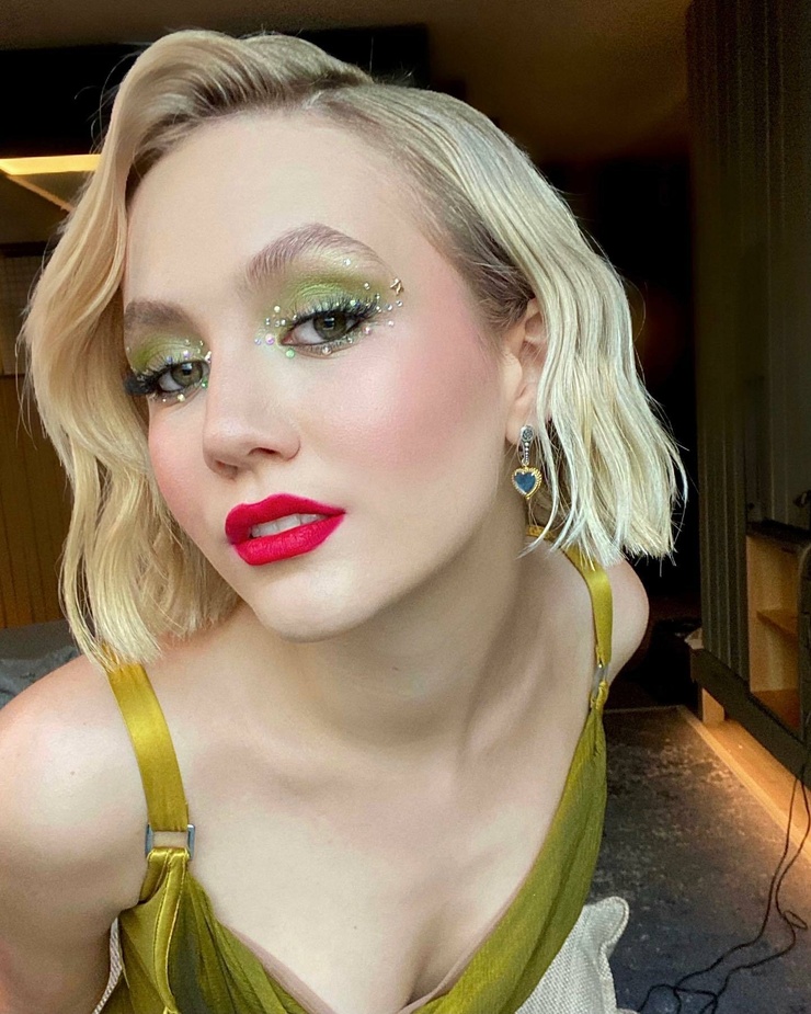 Iris Apatow Iris Apatow