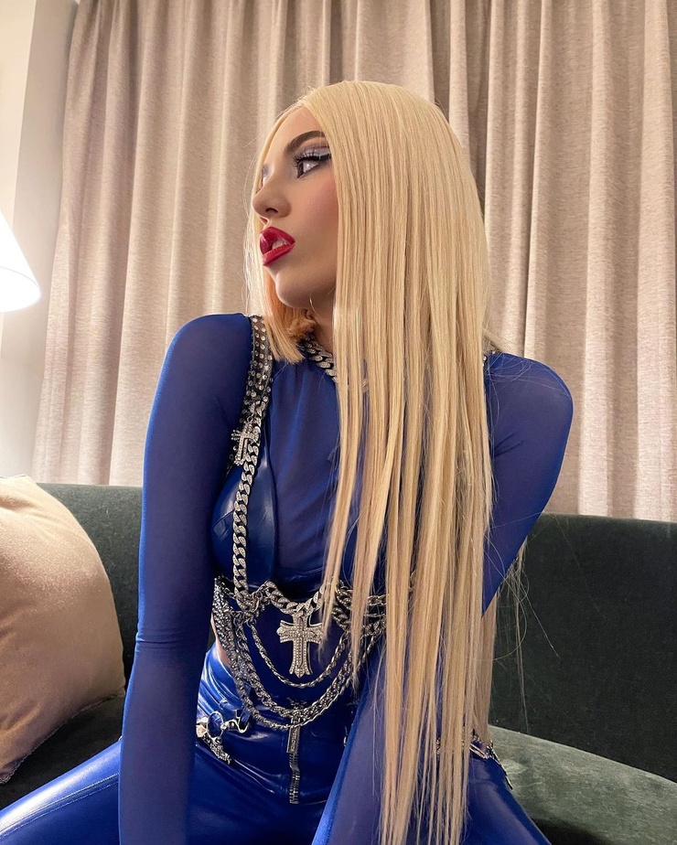 Ava Max