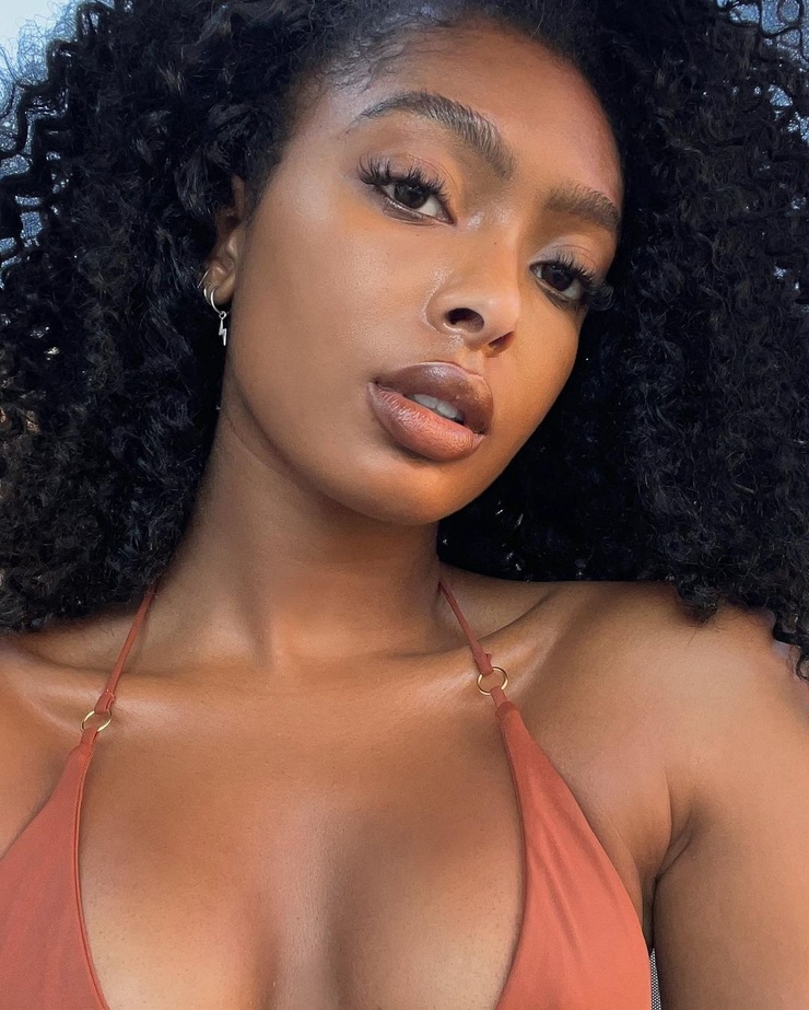Jourdan Riane