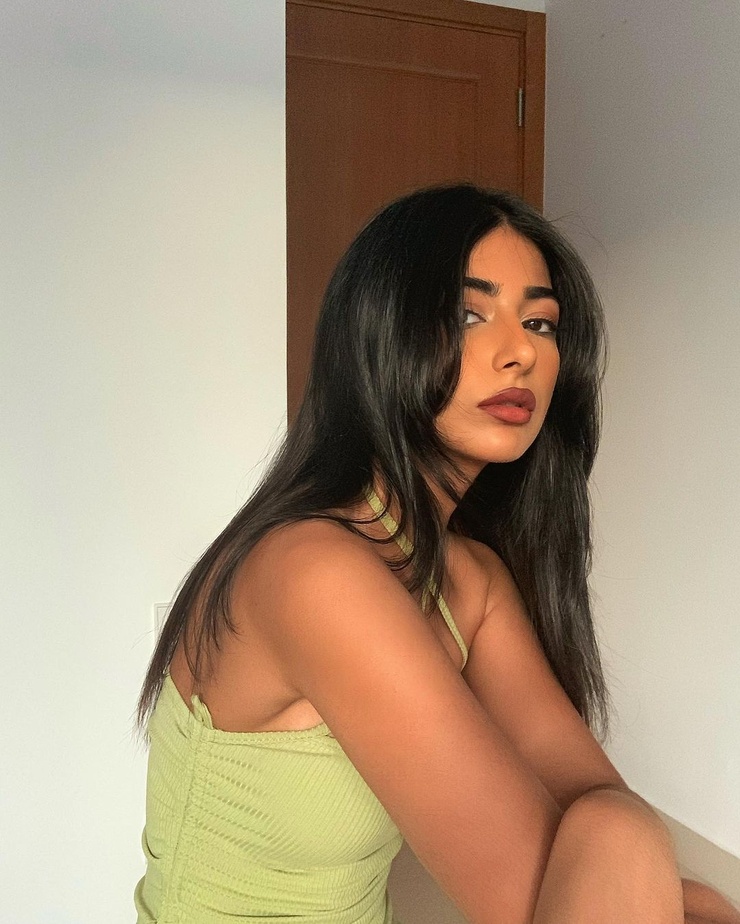 Iffat Marashi
