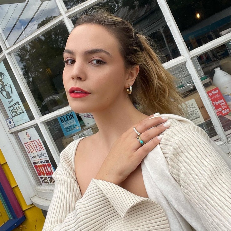 Bailee Madison Bailee Madison