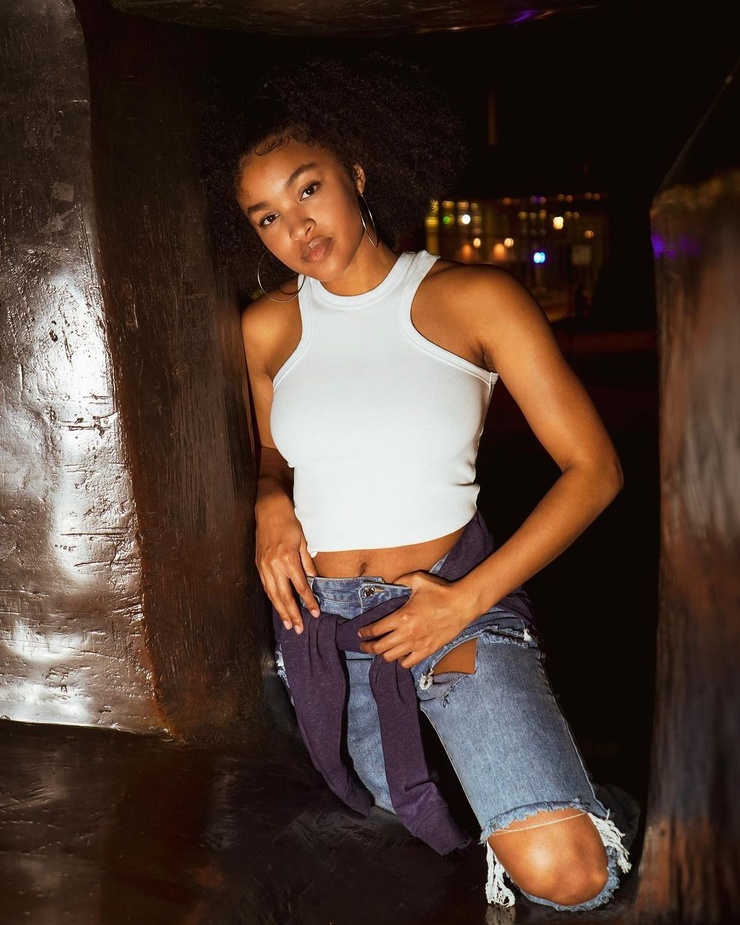 Mikayla Gilles