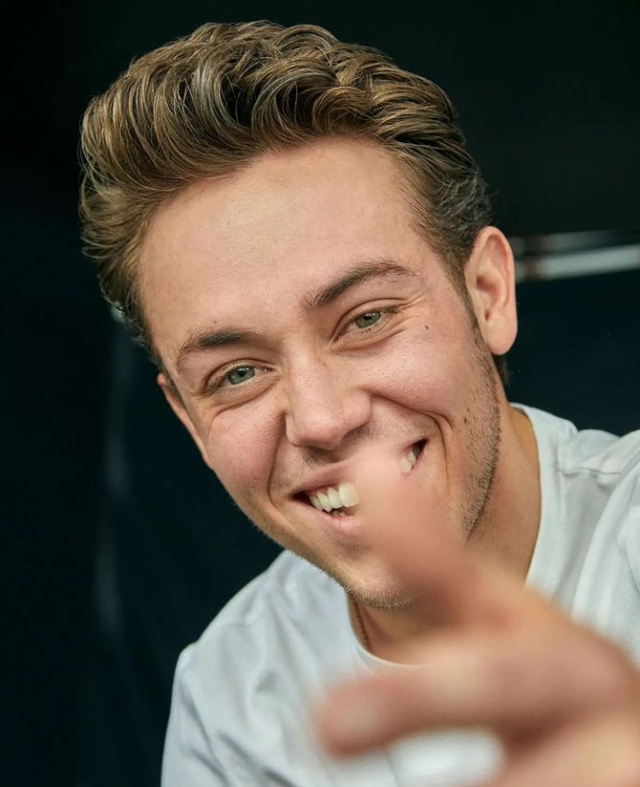 Ethan Cutkosky