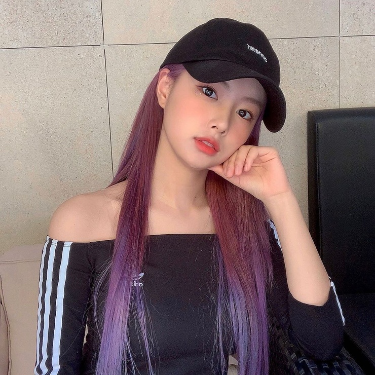 Kang Hyewon