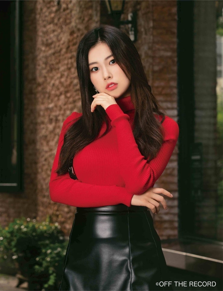 Kang Hyewon