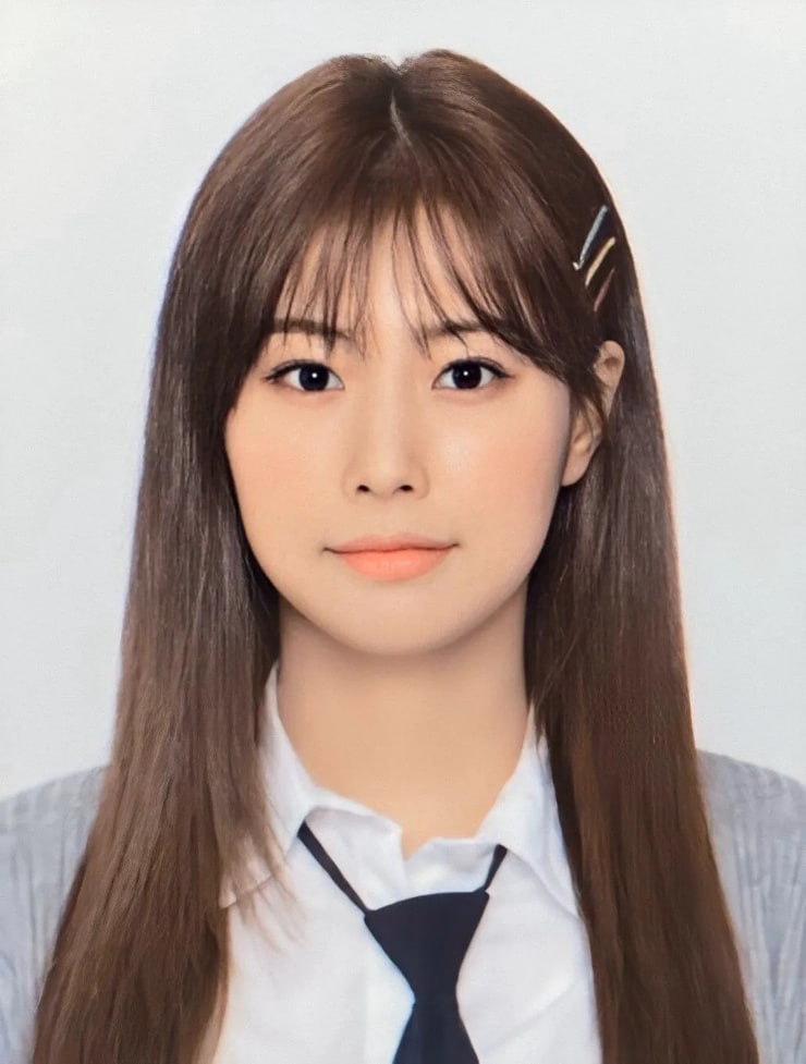 Kang Hyewon