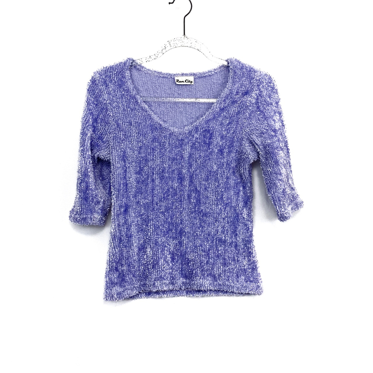 90s lilac purple sweater top! \nBy Rave City\nV neck,...