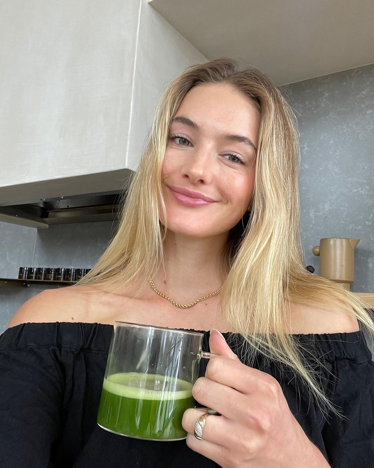 Sanne Vloet Sanne Vloet