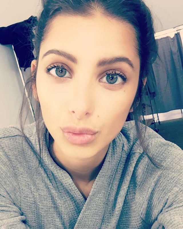 Bruna Lirio Bruna Lirio