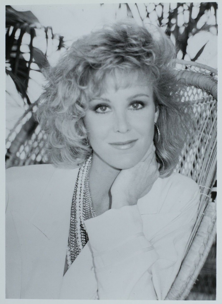 Joanna Kerns Joanna Kerns