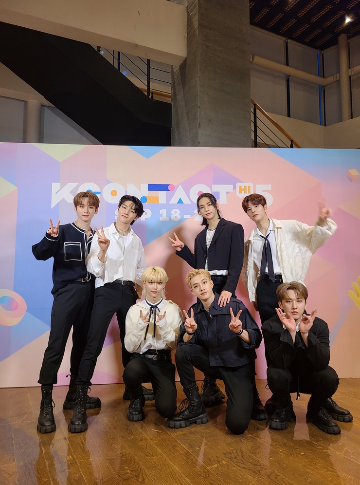 Stray Kids